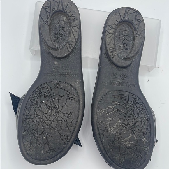 OKAL/OKA B Black Polka Dot Women's rubber Sandals, size M (7-8) - Picture 5 of 6